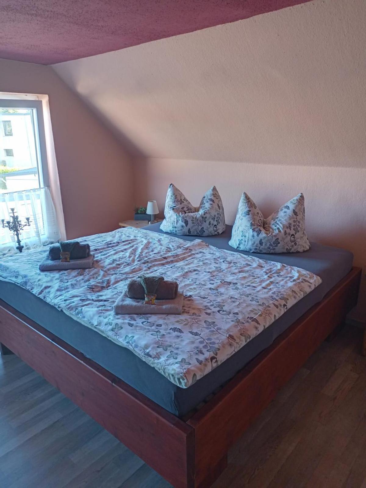 Zentrale Doppelbettzimmer Nordenham Dış mekan fotoğraf
